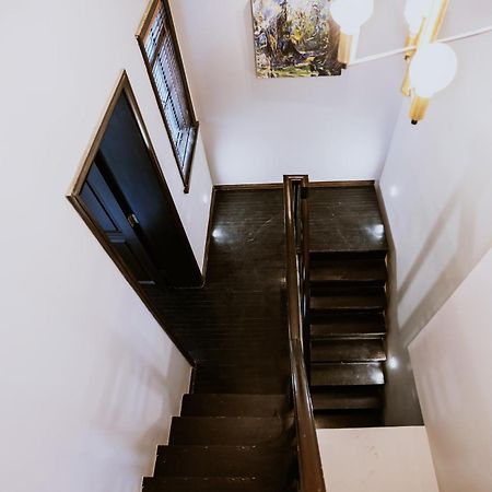 Shanghai Downtown Hills Boutique Guesthouse - Near Metro Line 7, Exit 3, Changping Road Kamer foto