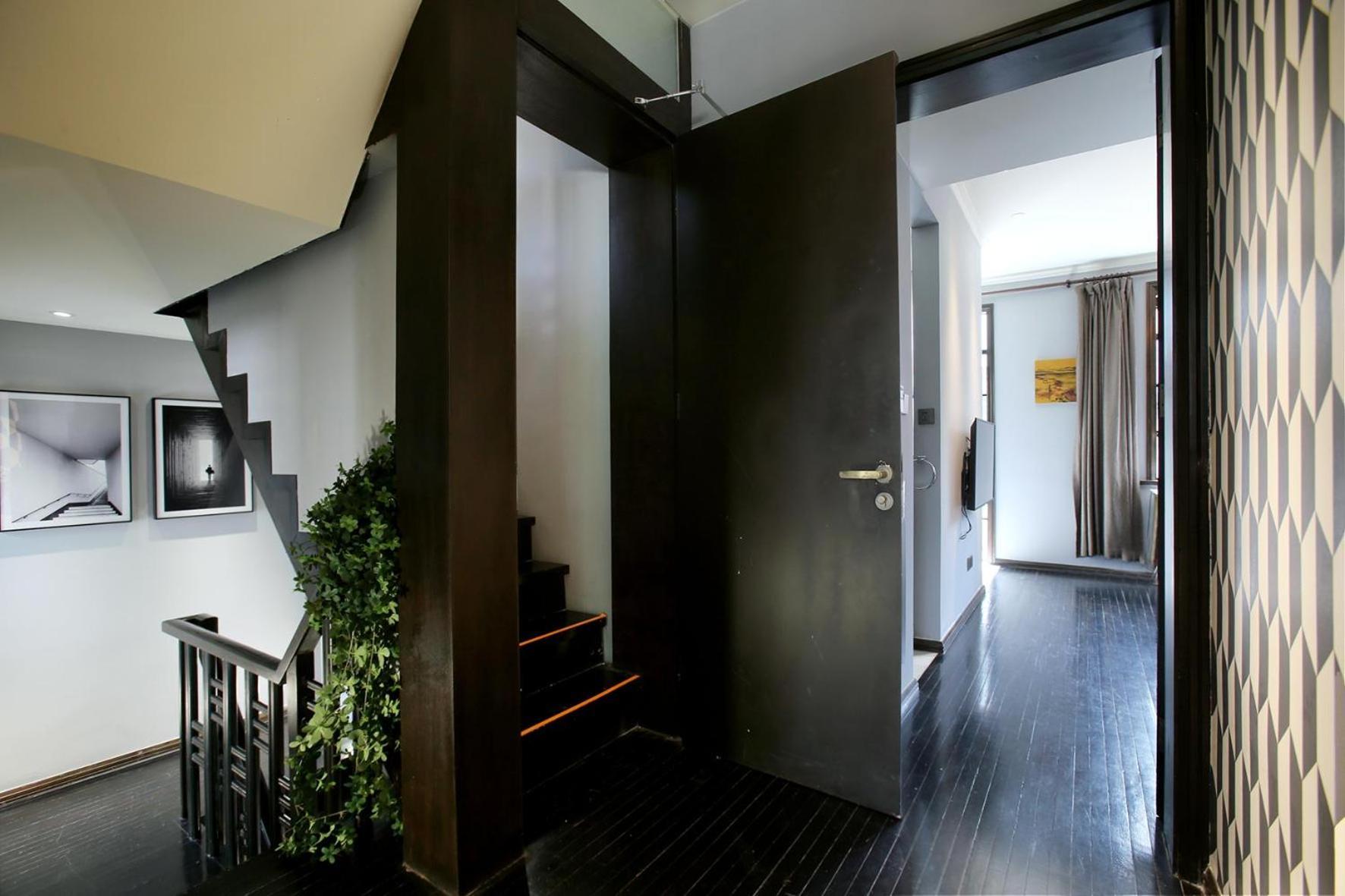 Shanghai Downtown Hills Boutique Guesthouse - Near Metro Line 7, Exit 3, Changping Road Kamer foto