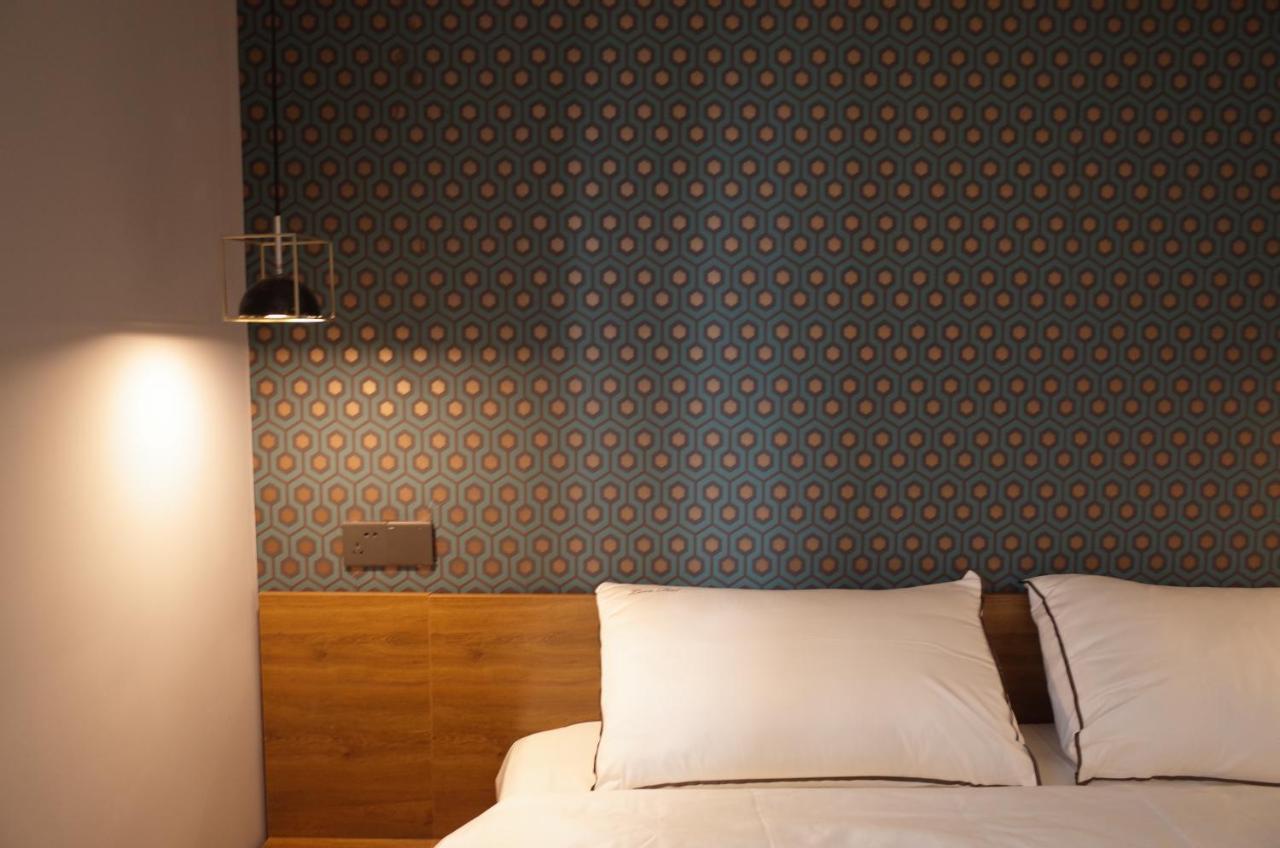 Shanghai Downtown Hills Boutique Guesthouse - Near Metro Line 7, Exit 3, Changping Road Buitenkant foto
