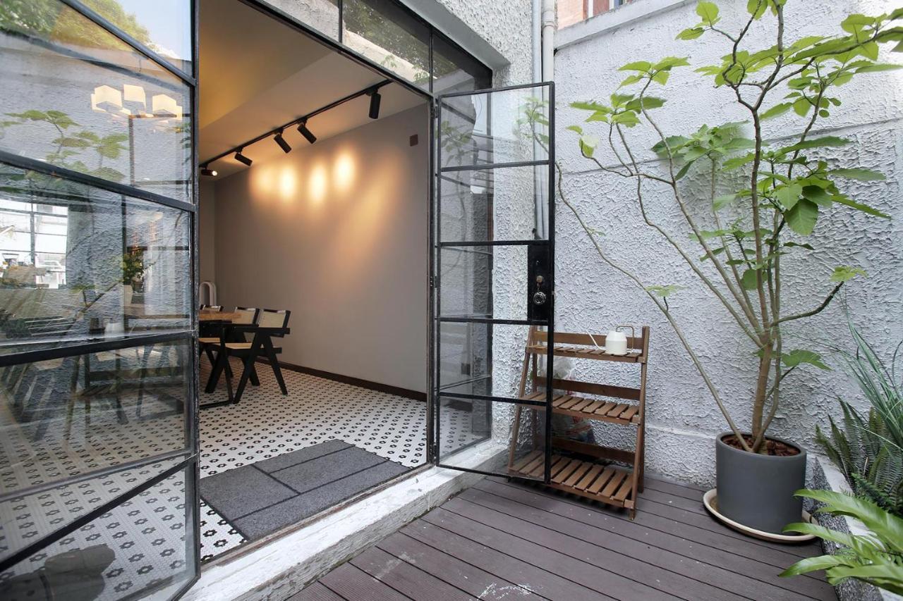 Shanghai Downtown Hills Boutique Guesthouse - Near Metro Line 7, Exit 3, Changping Road Buitenkant foto